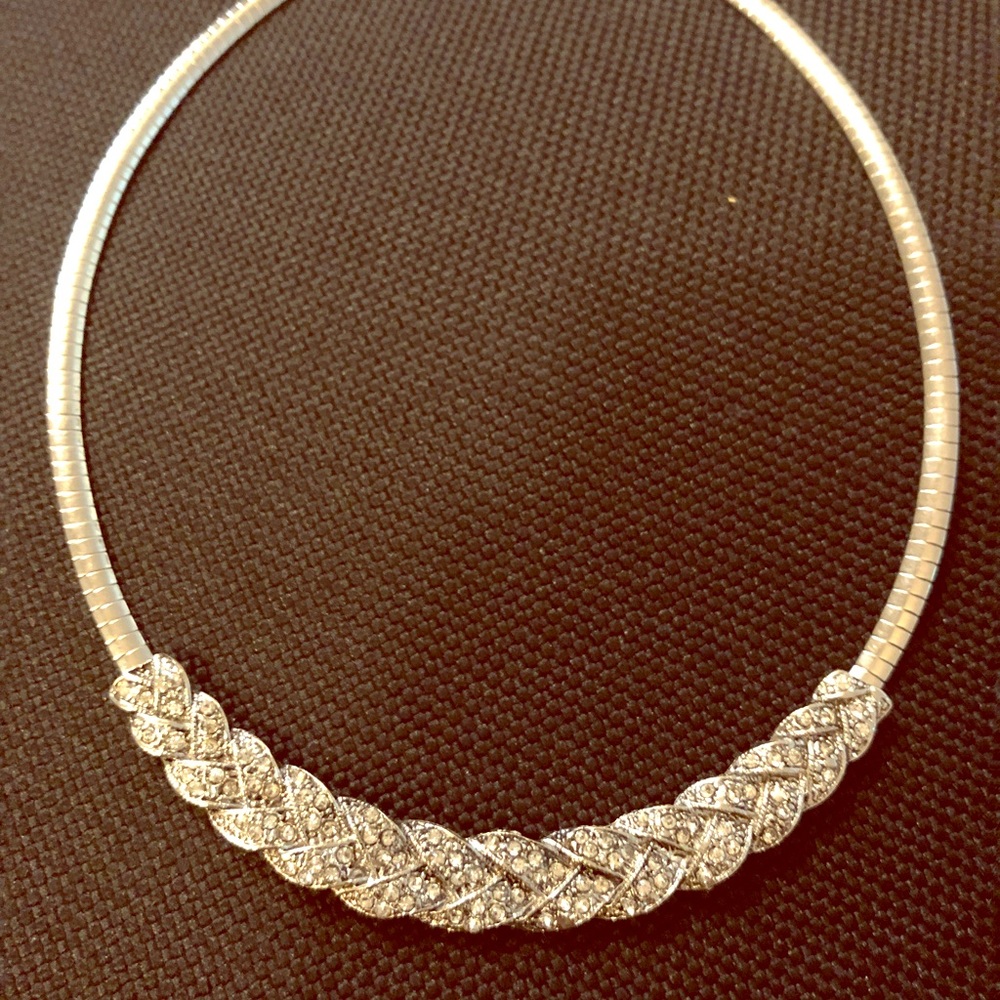 Choker/ Collar necklace silver